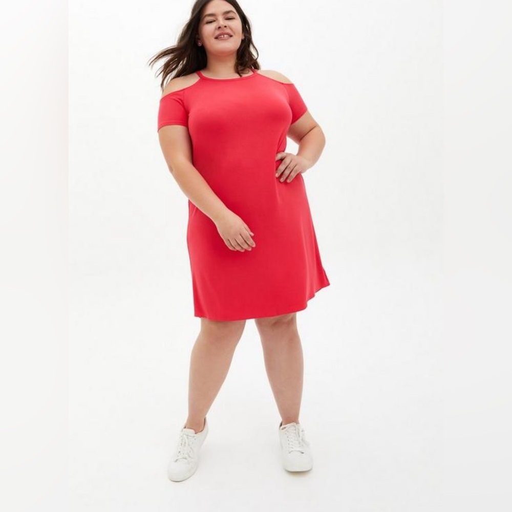 Torrid Sz. 2 (2X/18-20) Mini Super Soft Cold Shoulder Tee Shirt Dress